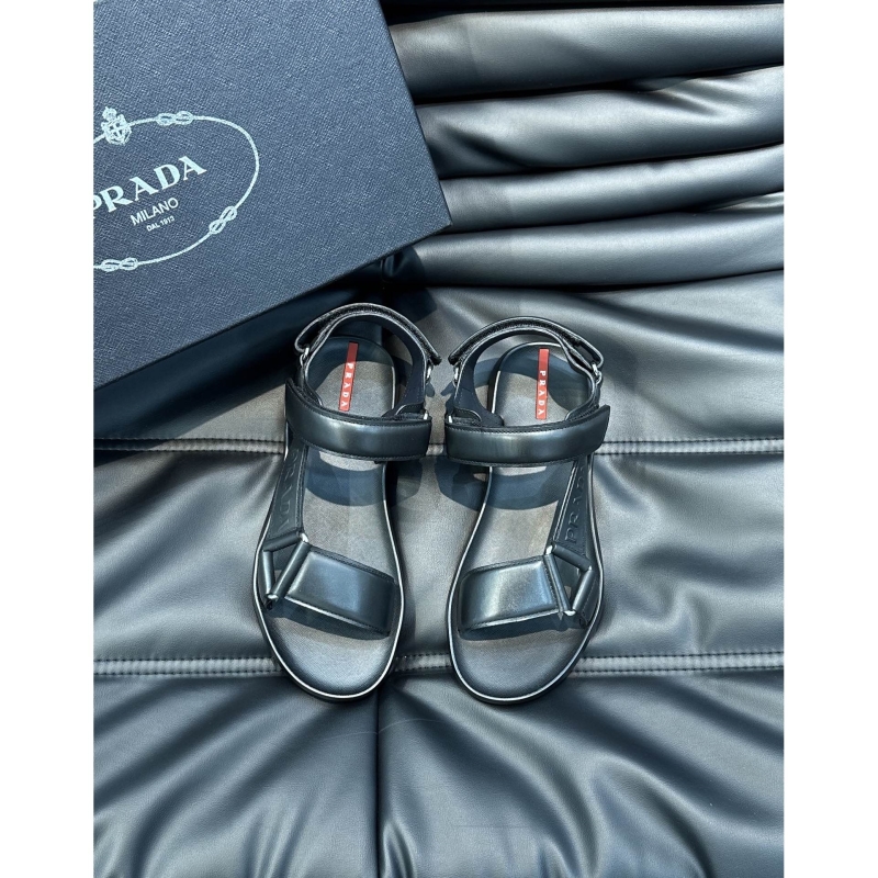 Pra*a slippers
